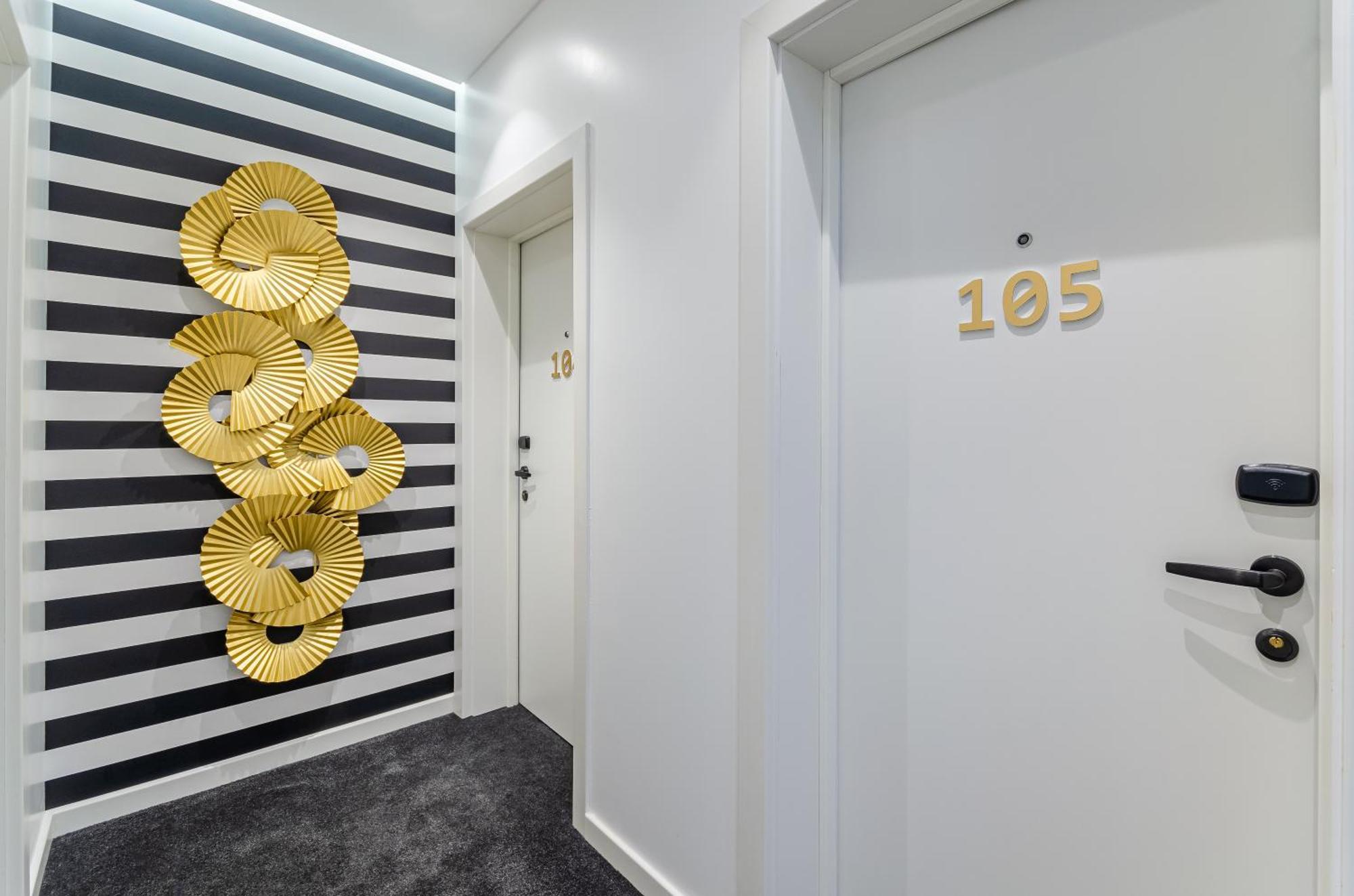 2M Boutique Hotel 몬티오 외부 사진